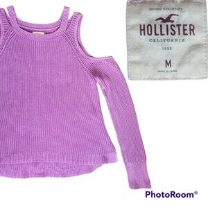 HOLLISTER MAGENTA COLD SHOULDER TOP - M